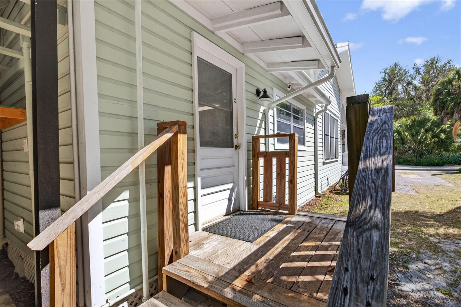 630 NE 6TH AVE, GAINESVILLE, FL — photo 24