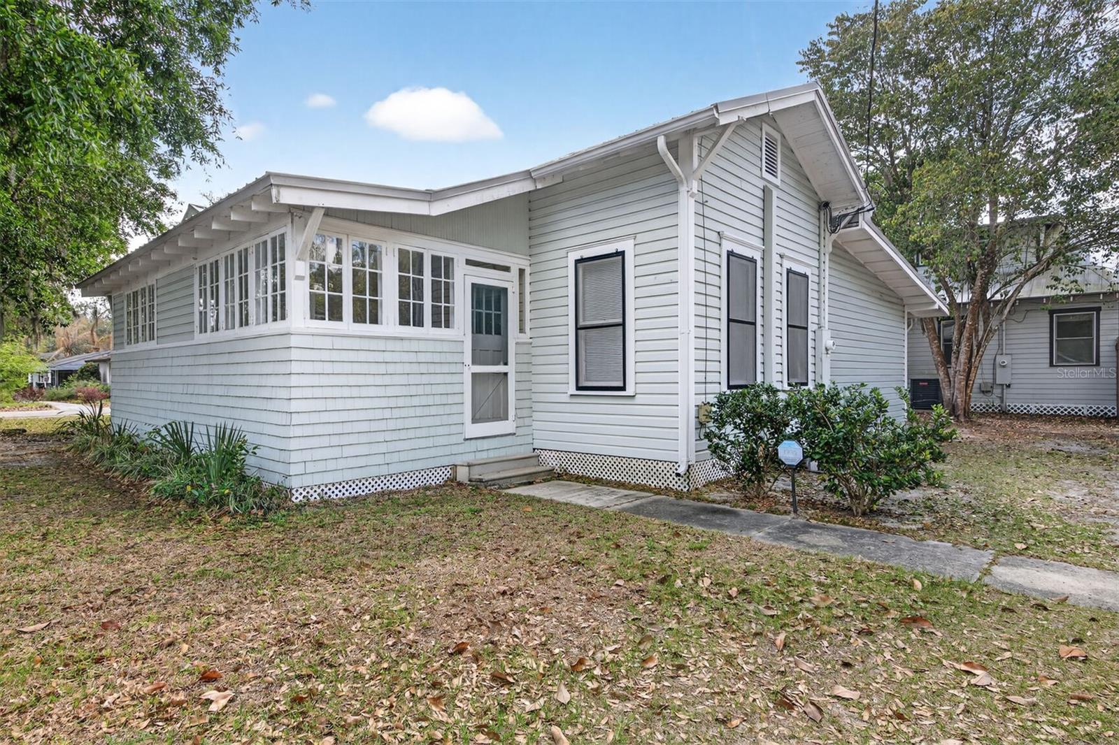 630 NE 6TH AVE, GAINESVILLE, FL — photo 31