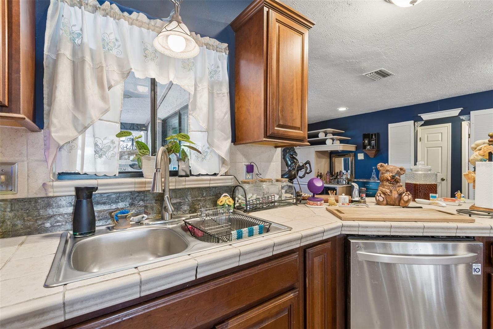 5059 BERNADETTE DR, ZEPHYRHILLS, FL — photo 19