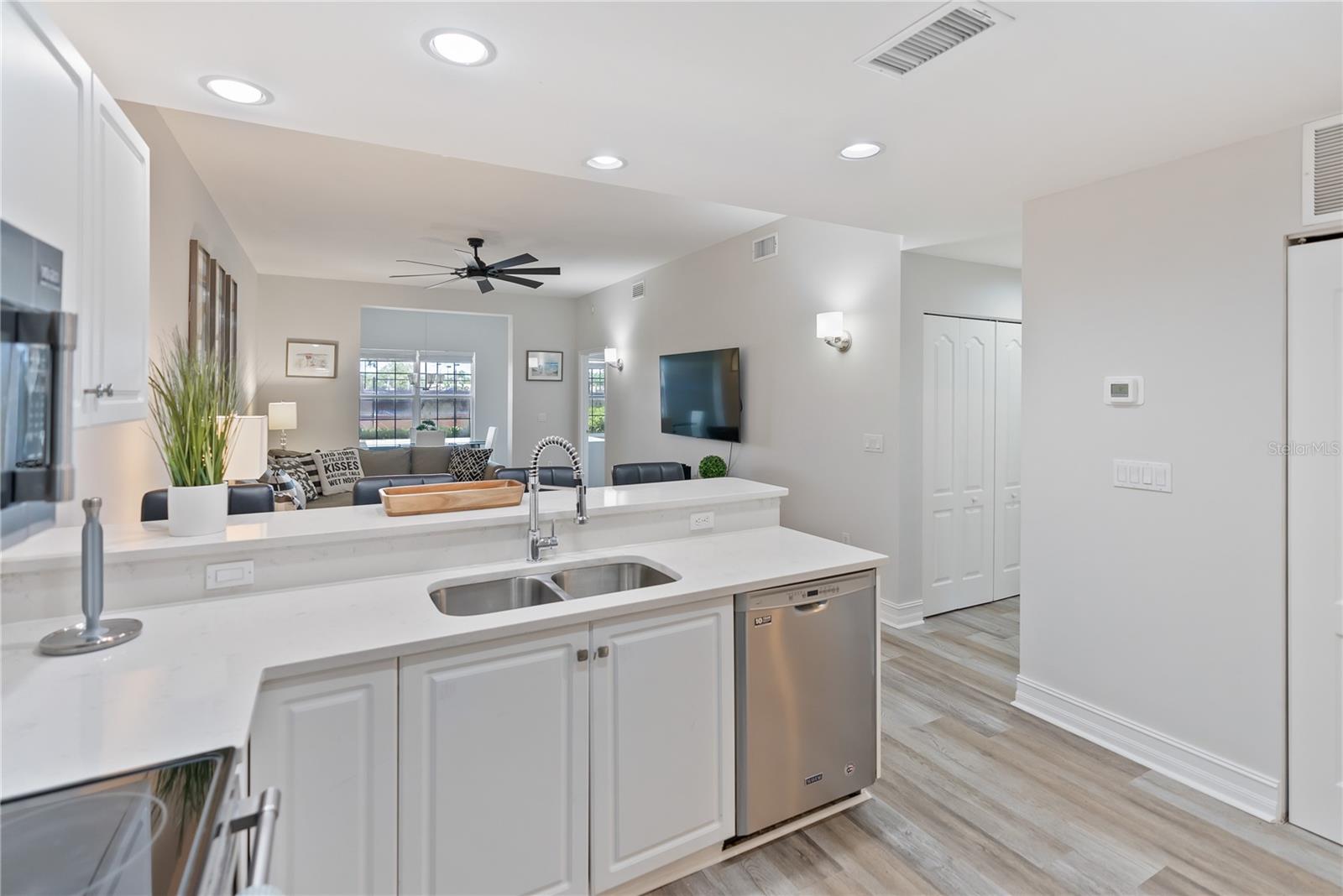 3702 54TH DR W #102, BRADENTON, FL — photo 15
