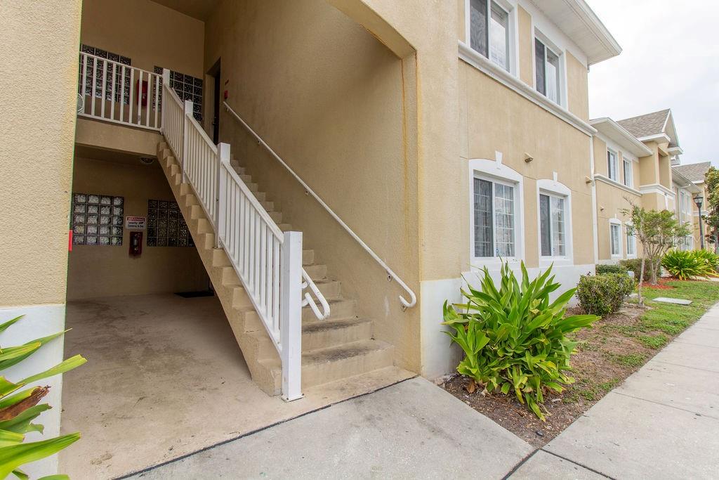 6445 CYPRESSDALE DR #102, RIVERVIEW, FL — photo 4