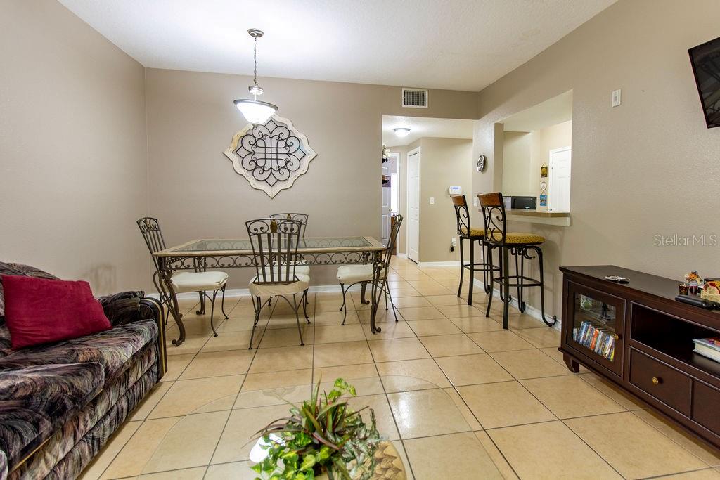 6445 CYPRESSDALE DR #102, RIVERVIEW, FL — photo 5