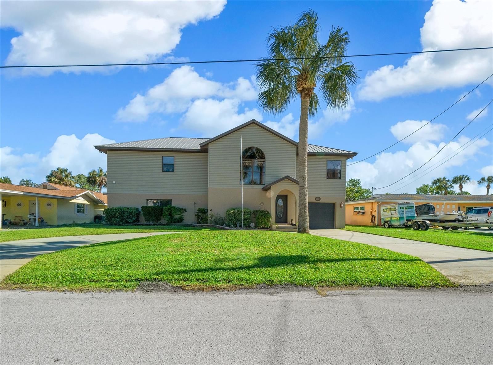 2050 NW 18TH ST, CRYSTAL RIVER, FL