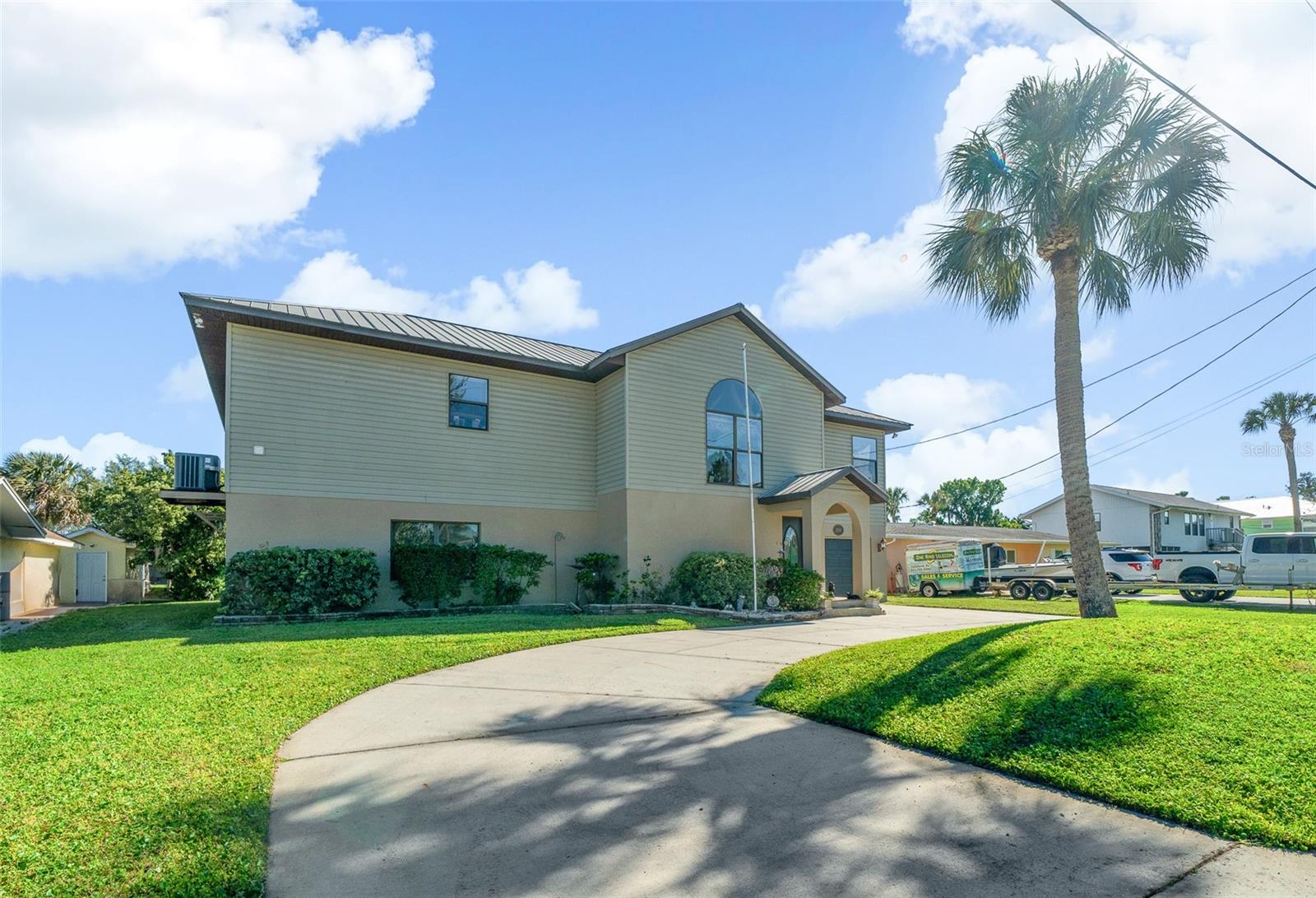 2050 NW 18TH ST, CRYSTAL RIVER, FL — photo 3