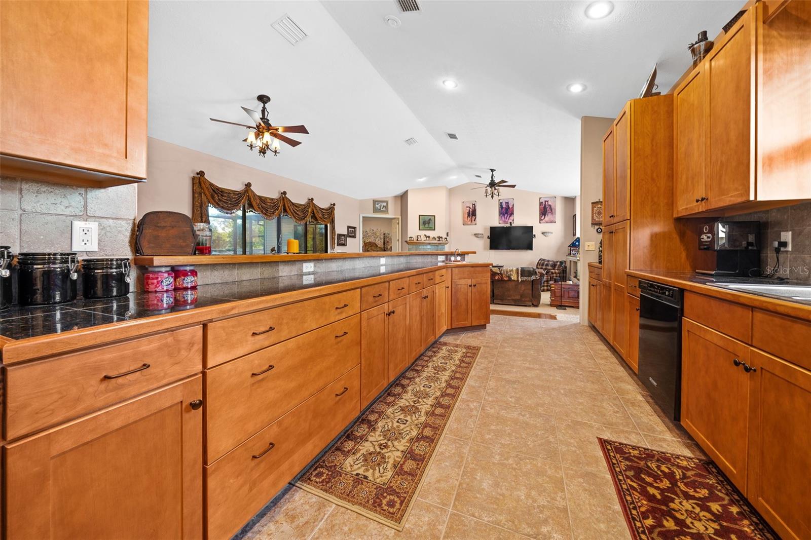 2050 NW 18TH ST, CRYSTAL RIVER, FL — photo 44