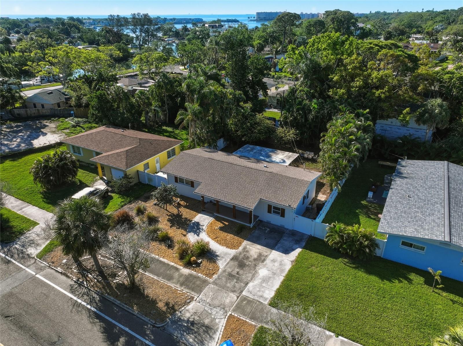 220 45TH AVE S, ST PETERSBURG, FL — photo 24