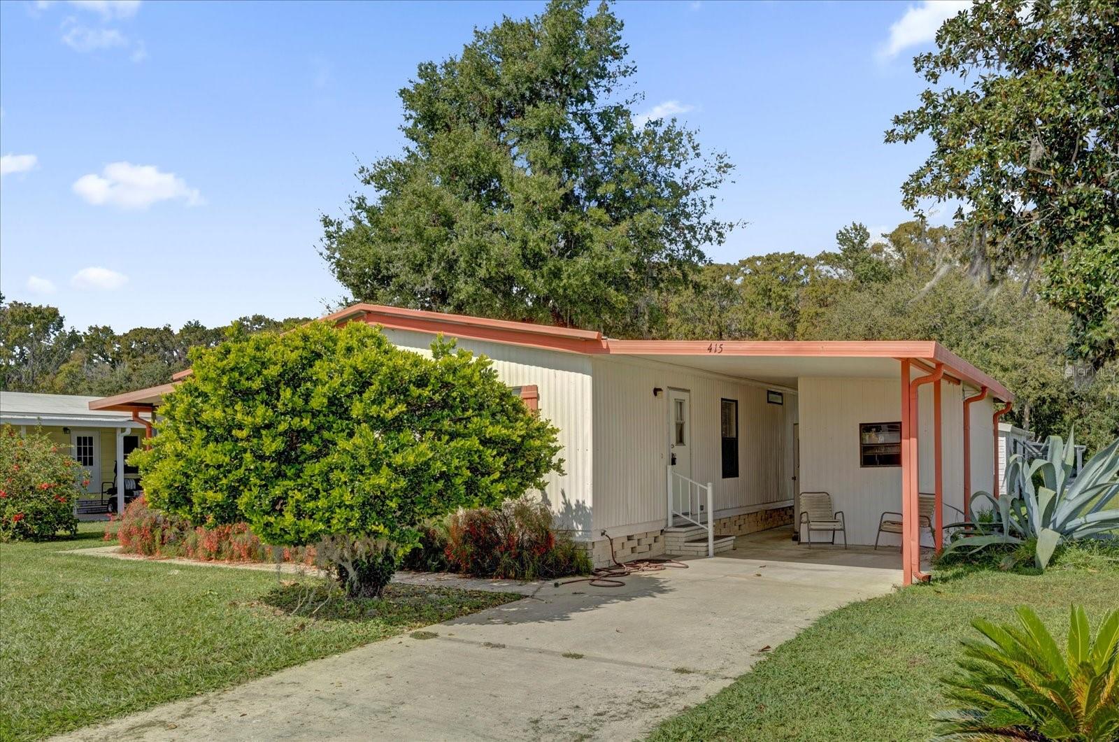 415 S TIMBER TRL, WILDWOOD, FL — photo 3