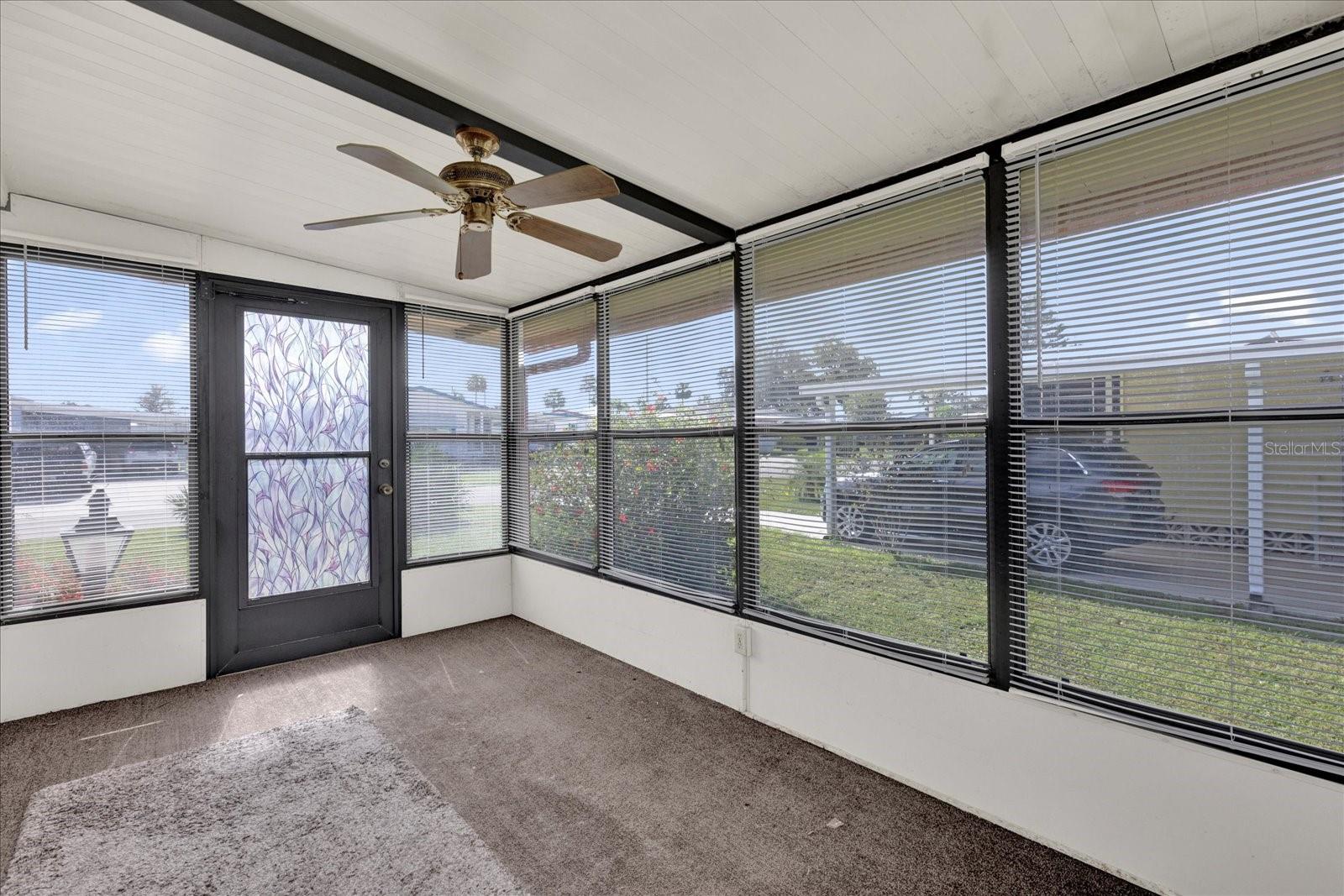 415 S TIMBER TRL, WILDWOOD, FL — photo 4