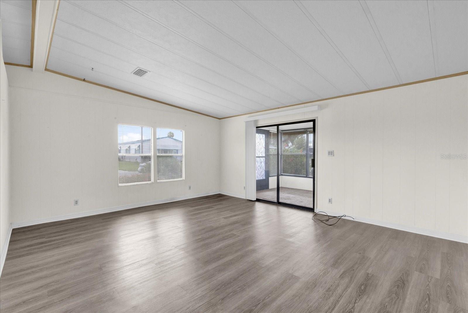 415 S TIMBER TRL, WILDWOOD, FL — photo 12
