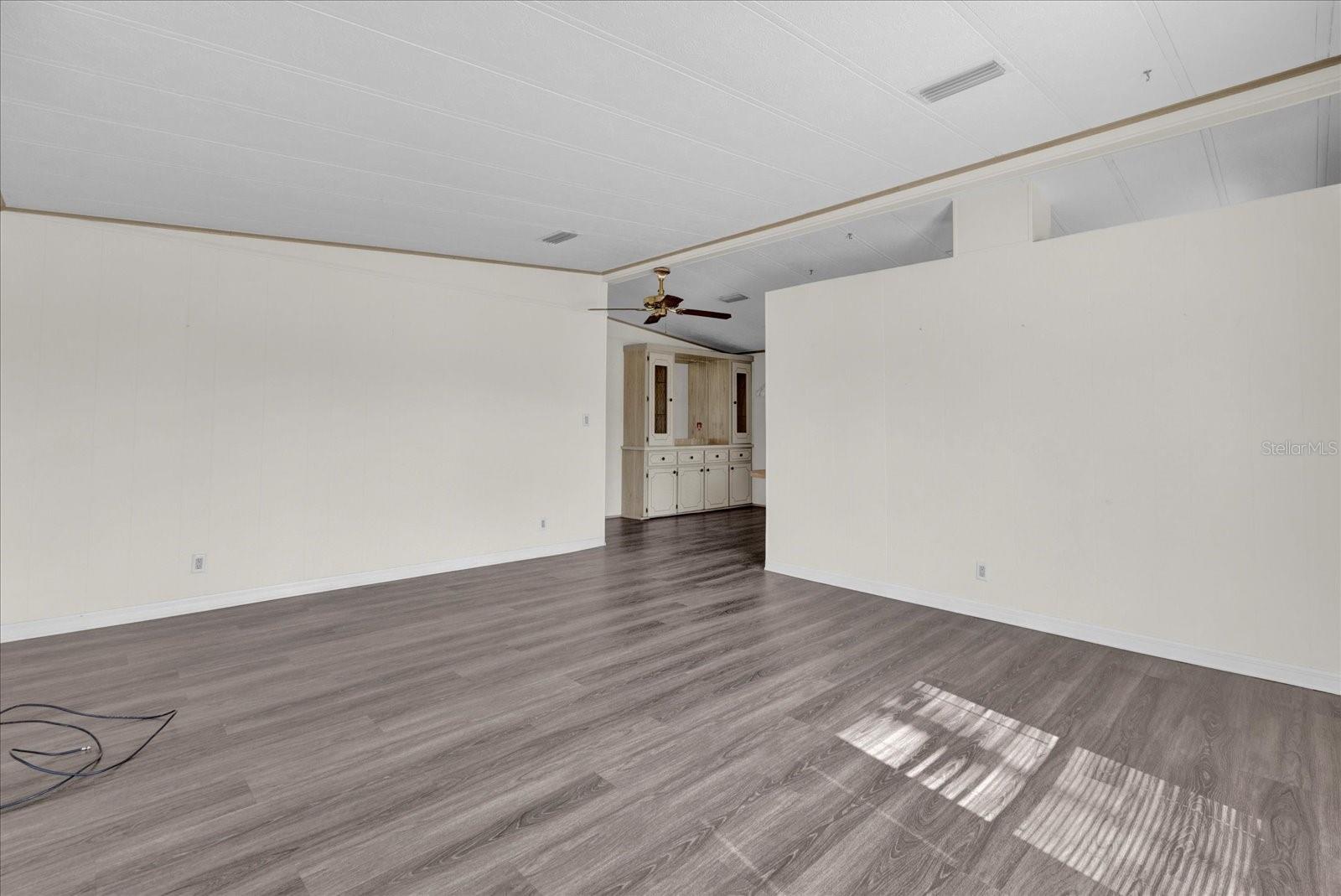 415 S TIMBER TRL, WILDWOOD, FL — photo 13