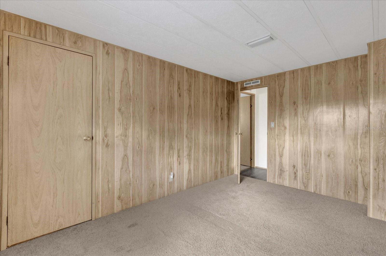 415 S TIMBER TRL, WILDWOOD, FL — photo 17