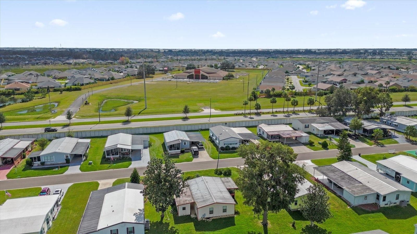 415 S TIMBER TRL, WILDWOOD, FL — photo 39