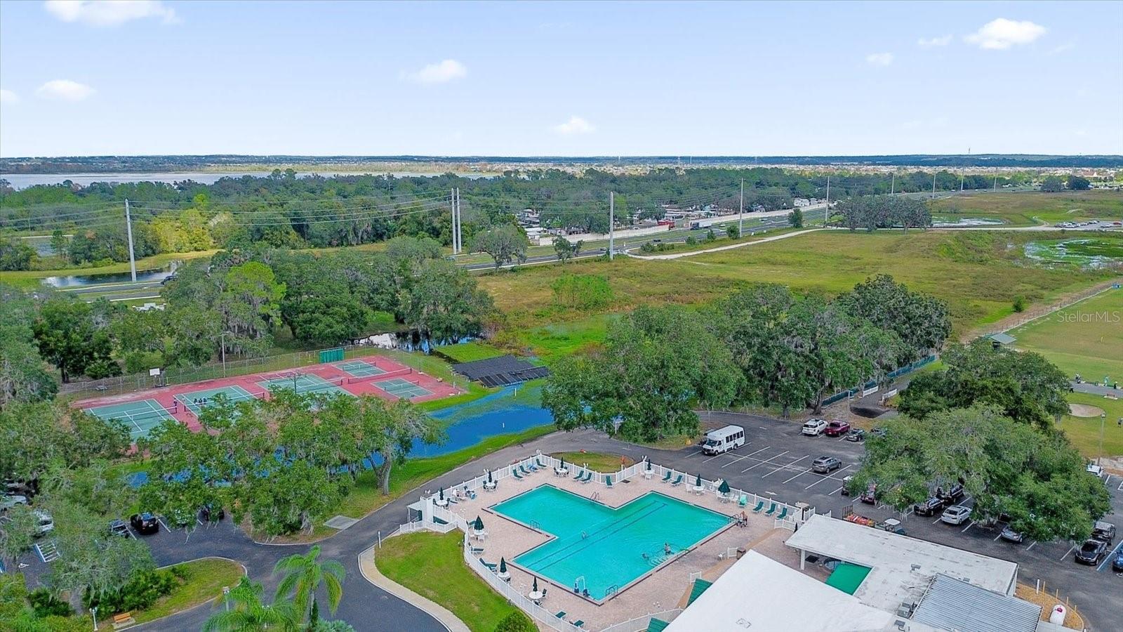 415 S TIMBER TRL, WILDWOOD, FL — photo 47