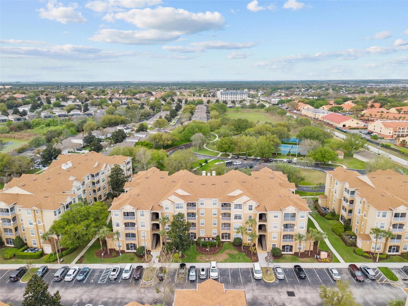 2774 ALMATON LOOP #105, KISSIMMEE, FL