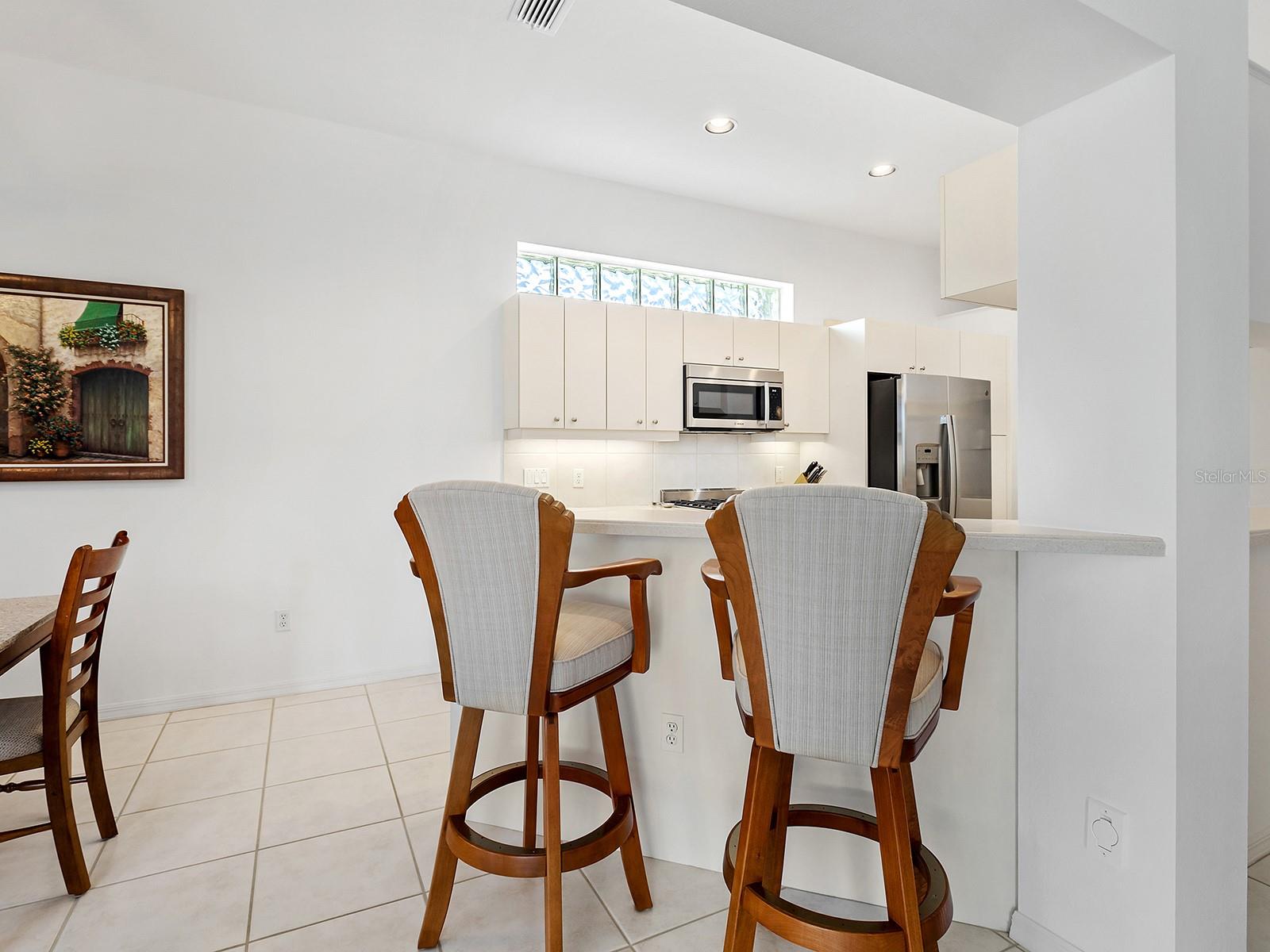 10106 GLENMORE AVE, BRADENTON, FL — photo 22