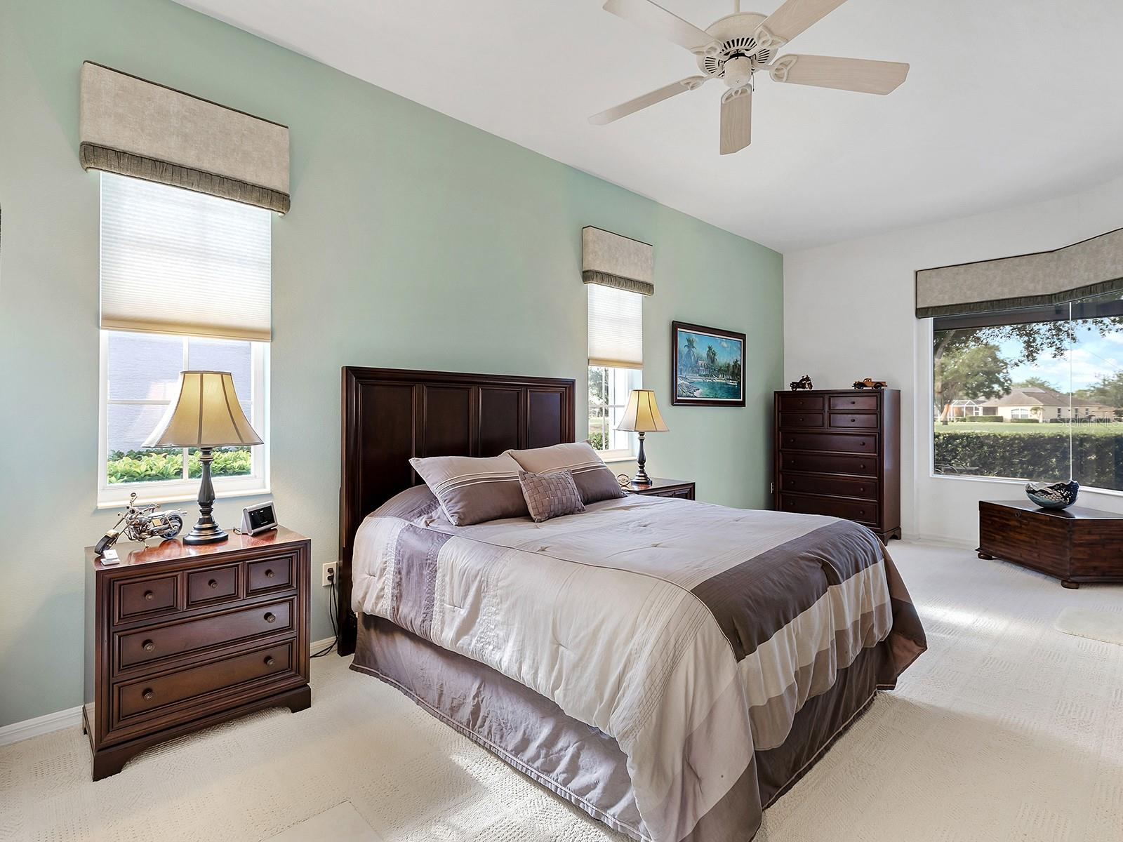 10106 GLENMORE AVE, BRADENTON, FL — photo 28