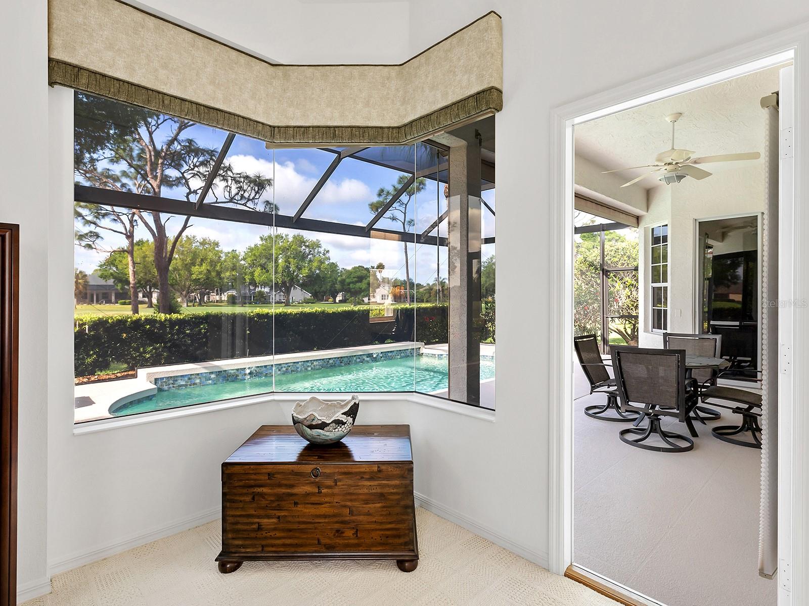 10106 GLENMORE AVE, BRADENTON, FL — photo 29