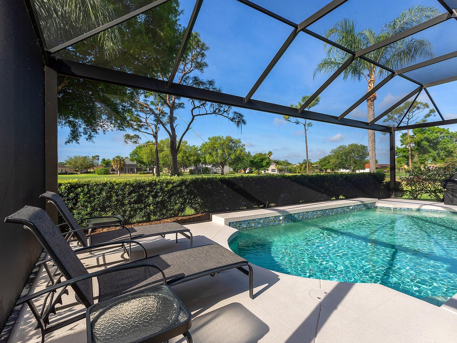 10106 GLENMORE AVE, BRADENTON, FL — photo 38