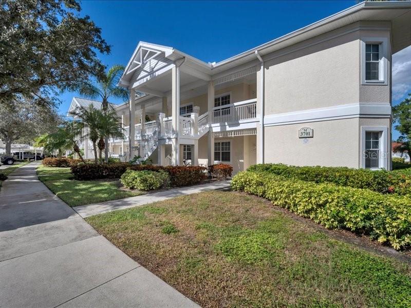 3701 54TH DR W #102, BRADENTON, FL — photo 2