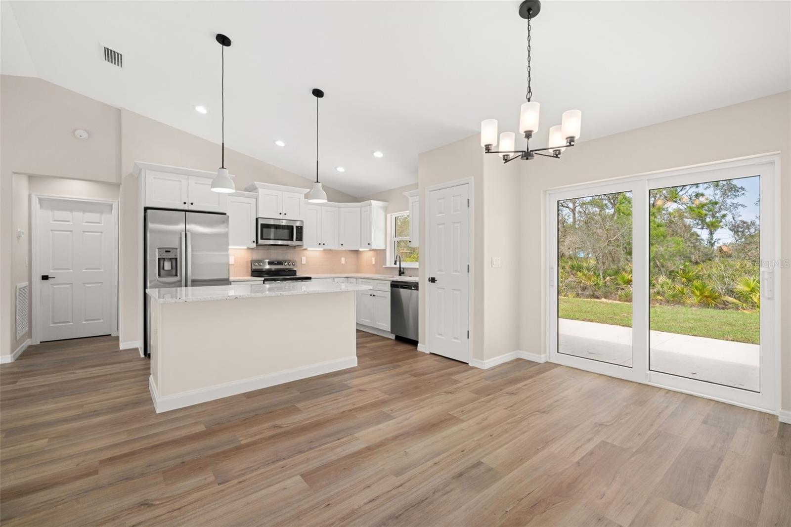 4206 JAGUAR DR, SEBRING, FL — photo 2