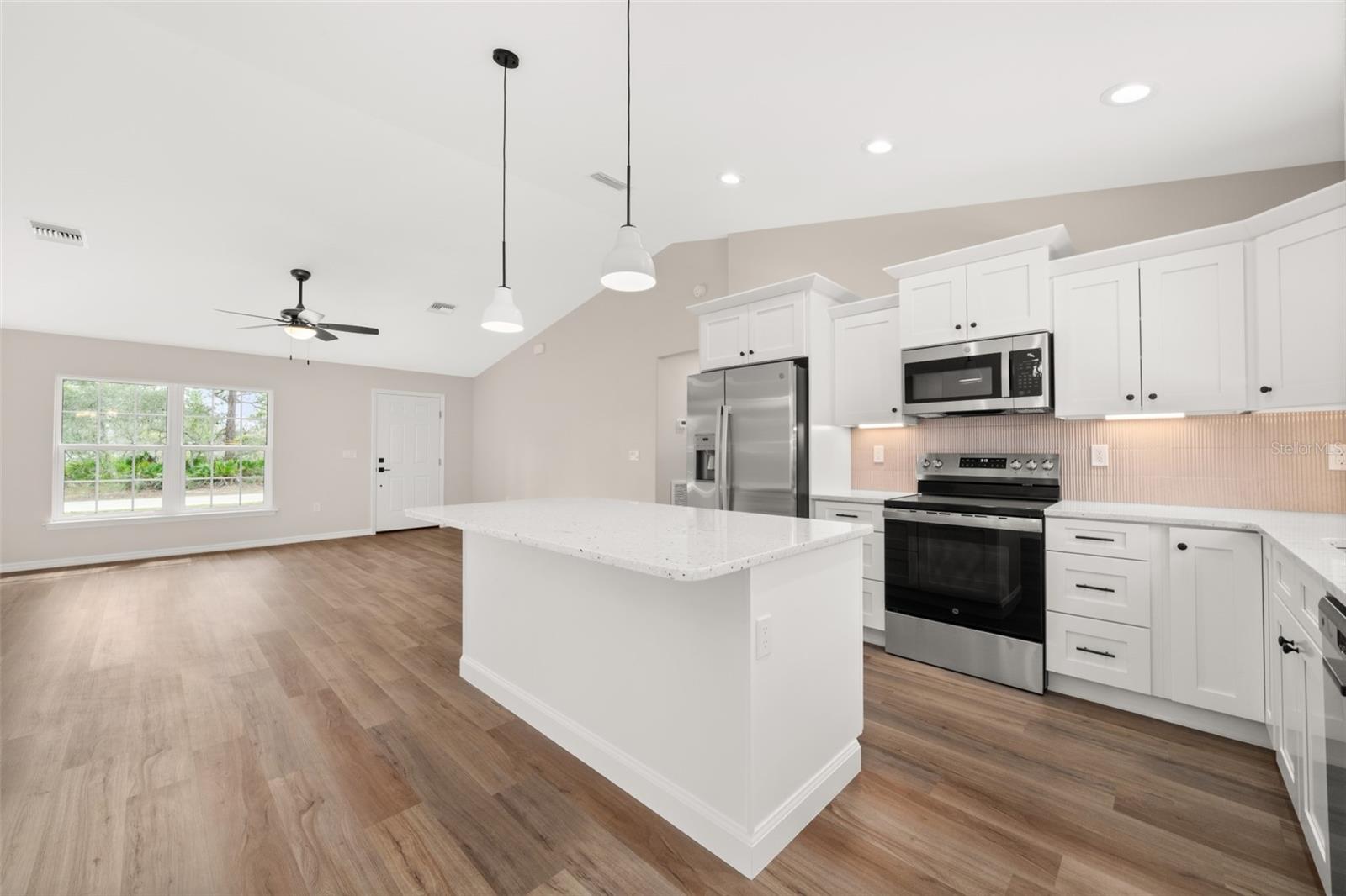 4206 JAGUAR DR, SEBRING, FL — photo 3