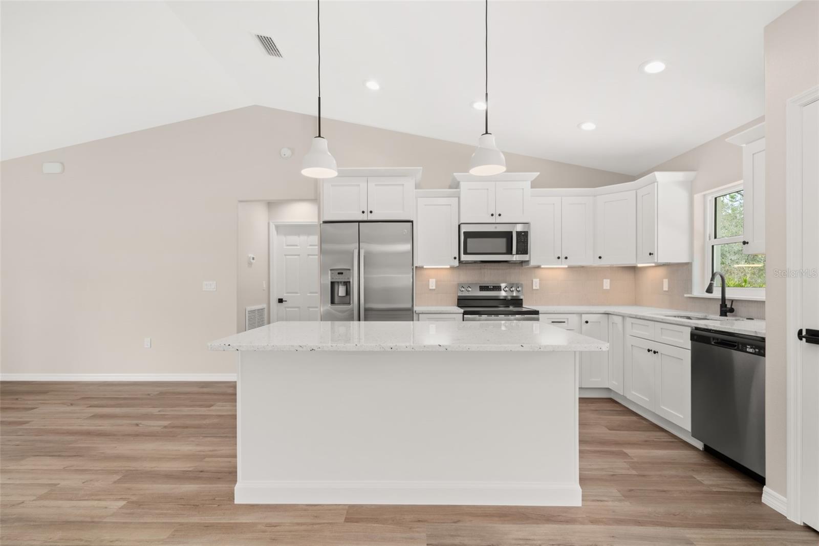 4206 JAGUAR DR, SEBRING, FL — photo 7