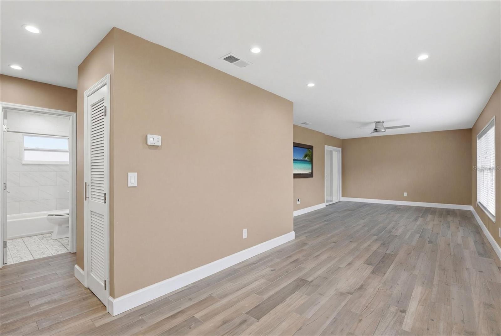 1250 S PINELLAS AVE #214, TARPON SPRINGS, FL — photo 13