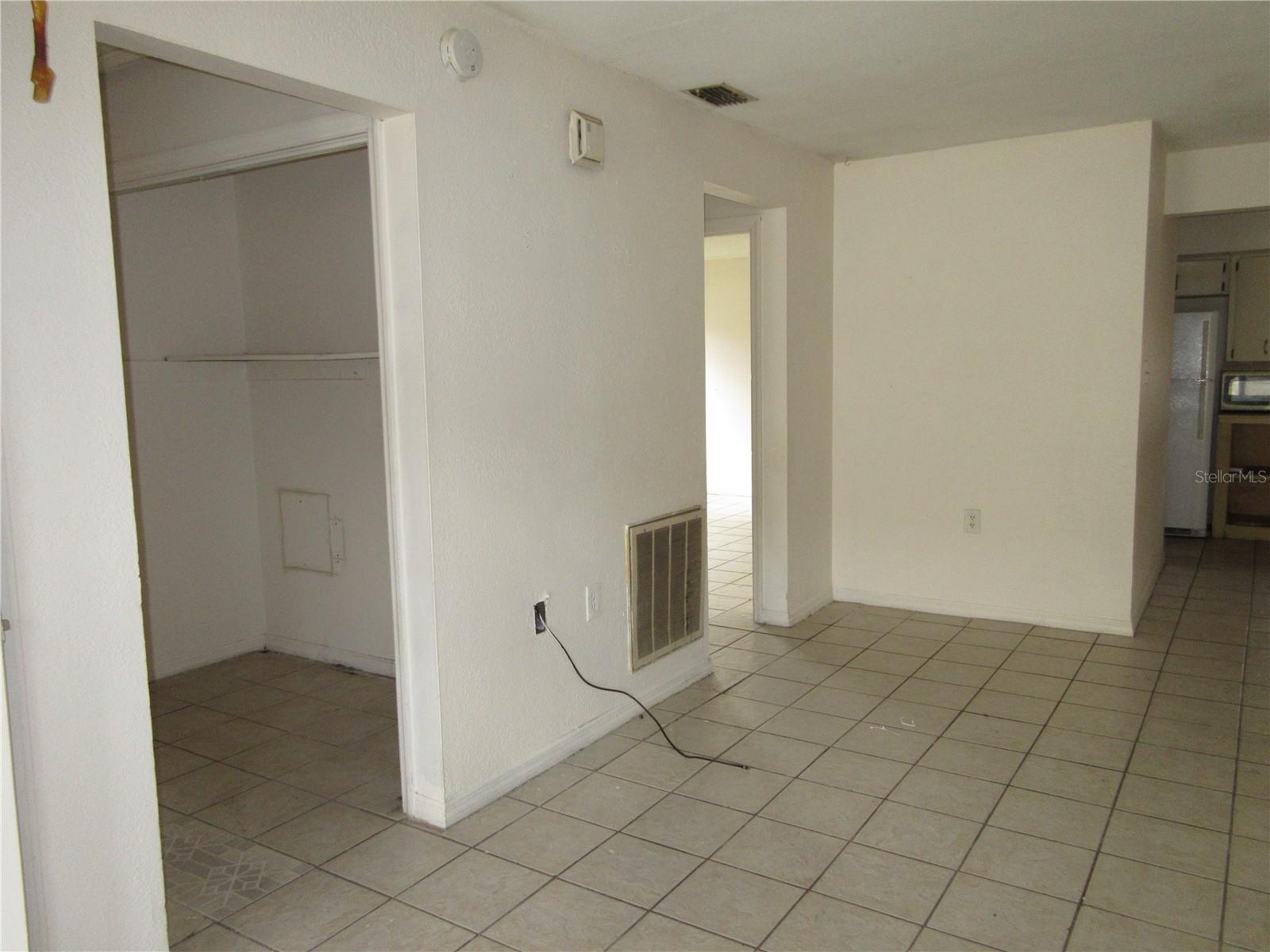1050 CAPTIVA PT, LAKELAND, FL — photo 17