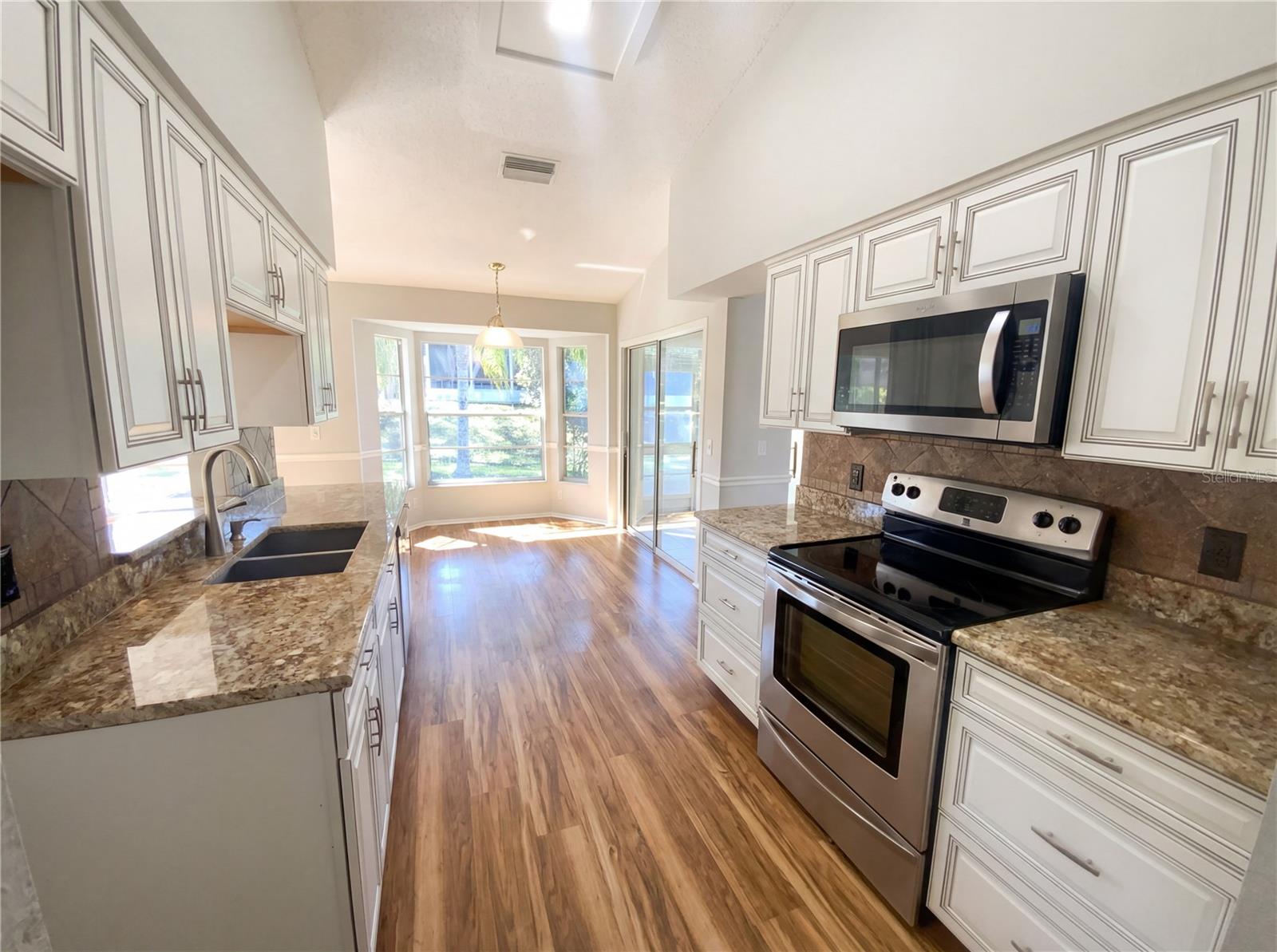 7410 WILLOW BROOK DR, SPRING HILL, FL — photo 6