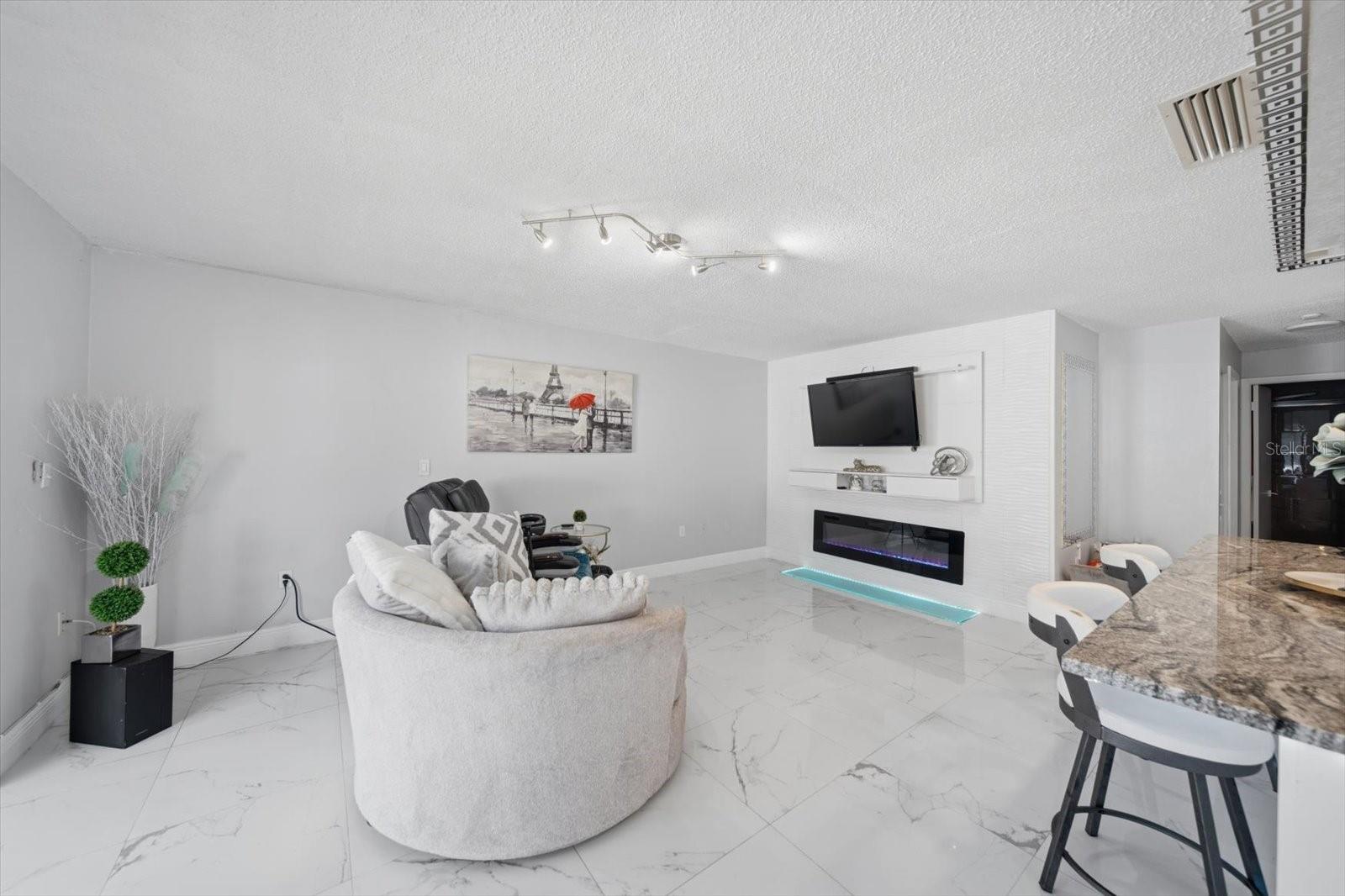 11566 7TH LN N #1208, ST PETERSBURG, FL — photo 10