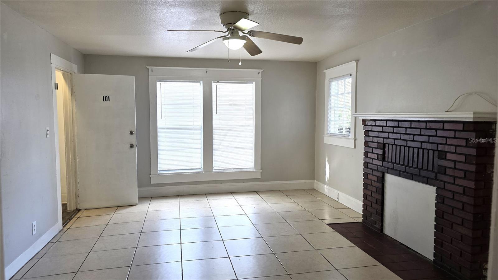 1113 S PARK AVE, SANFORD, FL — photo 2