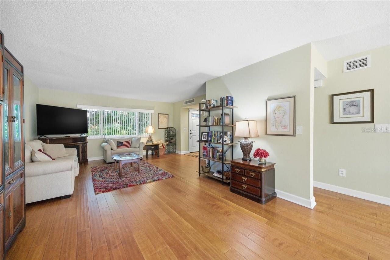 10603 CARROLLBROOK WAY #10603, TAMPA, FL — photo 12