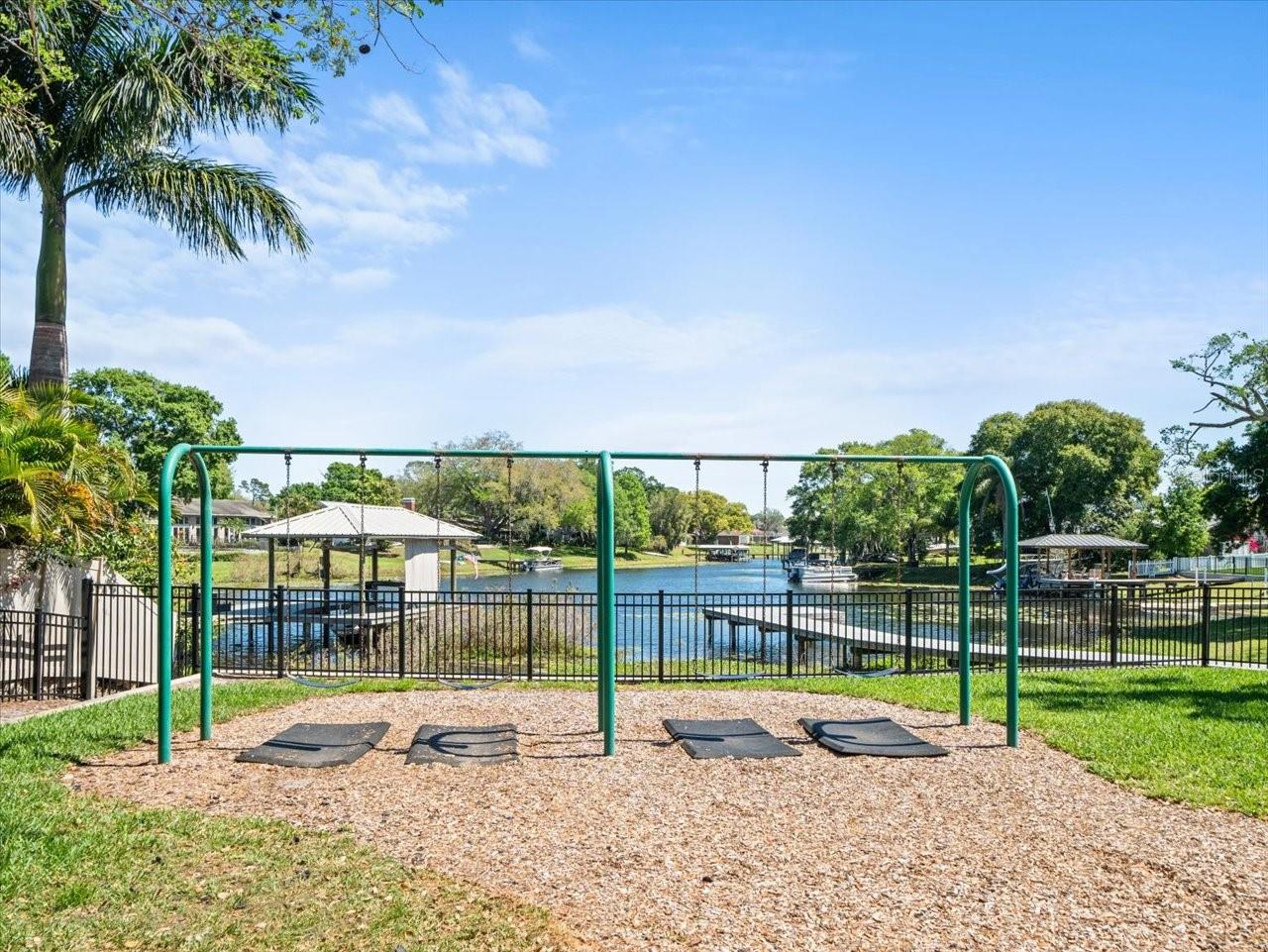10603 CARROLLBROOK WAY #10603, TAMPA, FL — photo 38