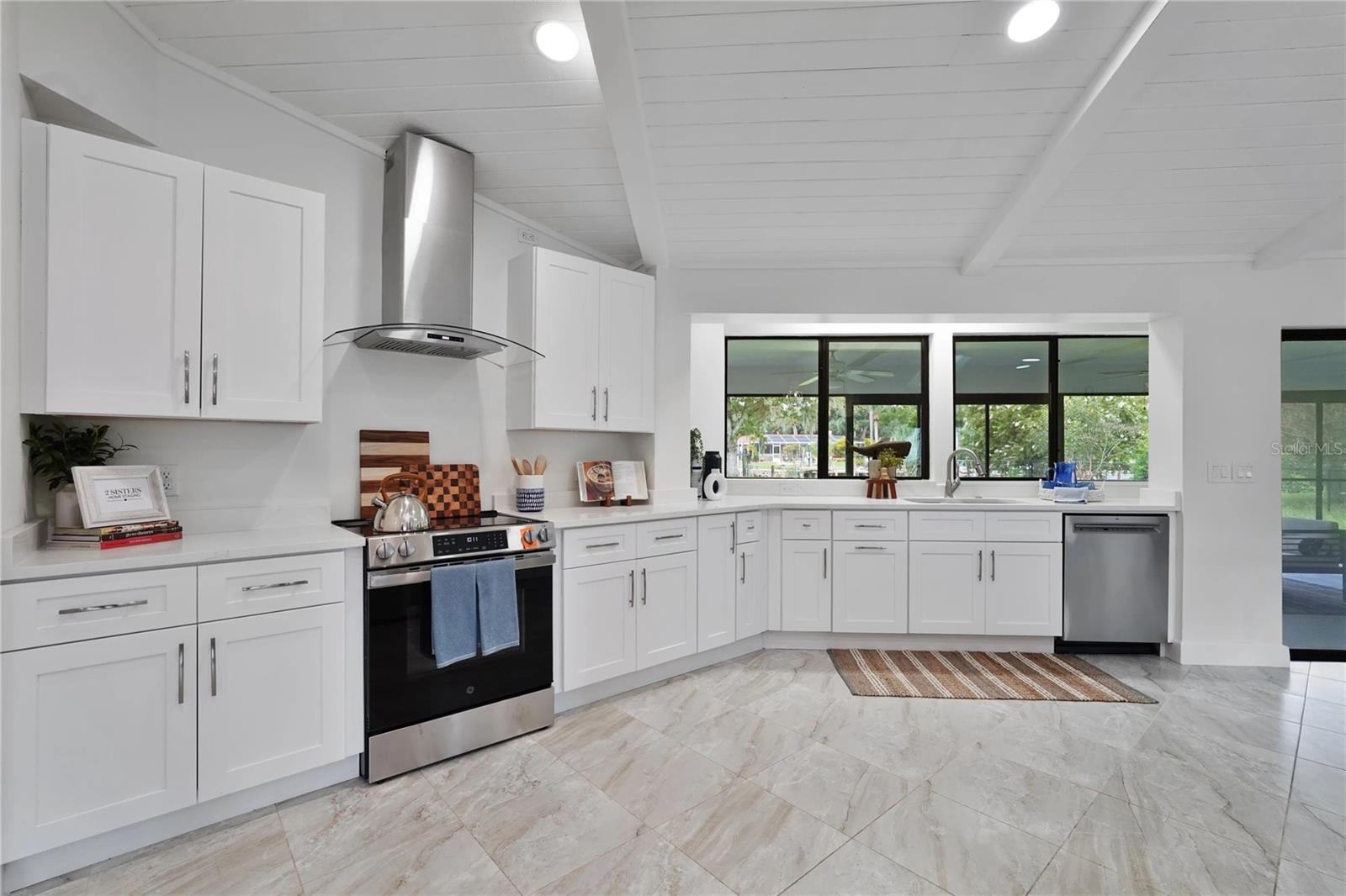 5012 S DEEP WATER PT, HOMOSASSA, FL — photo 5