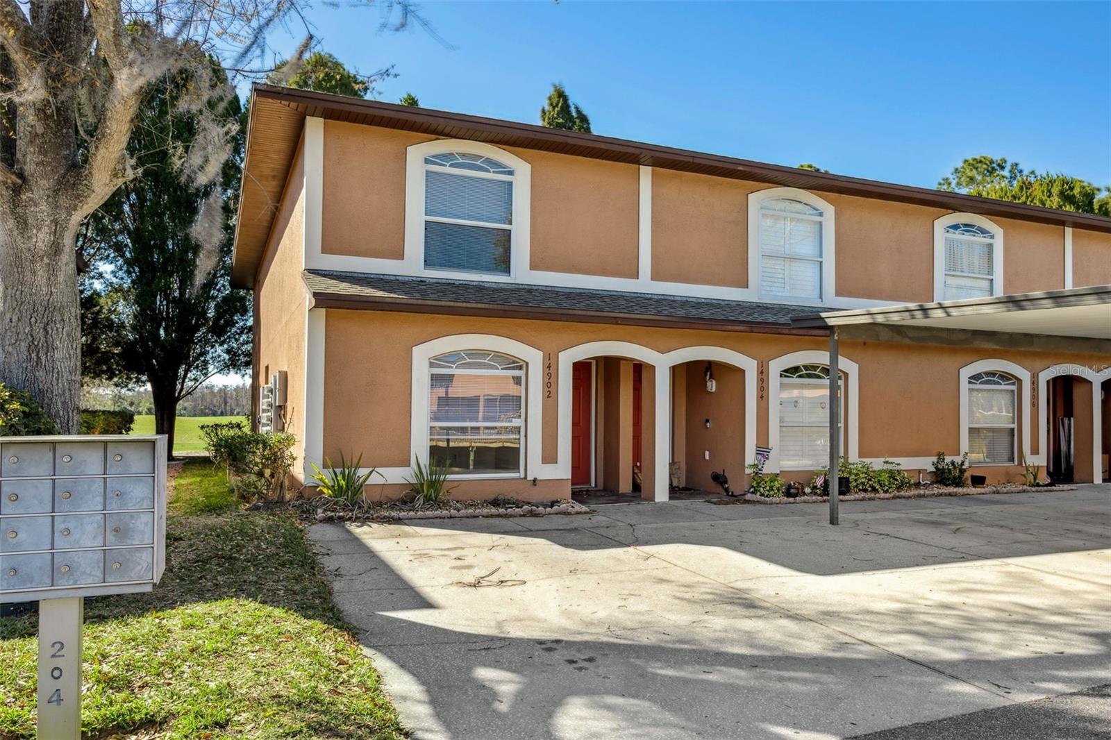 14902 PAR CLUB CIR, TAMPA, FL — photo 2