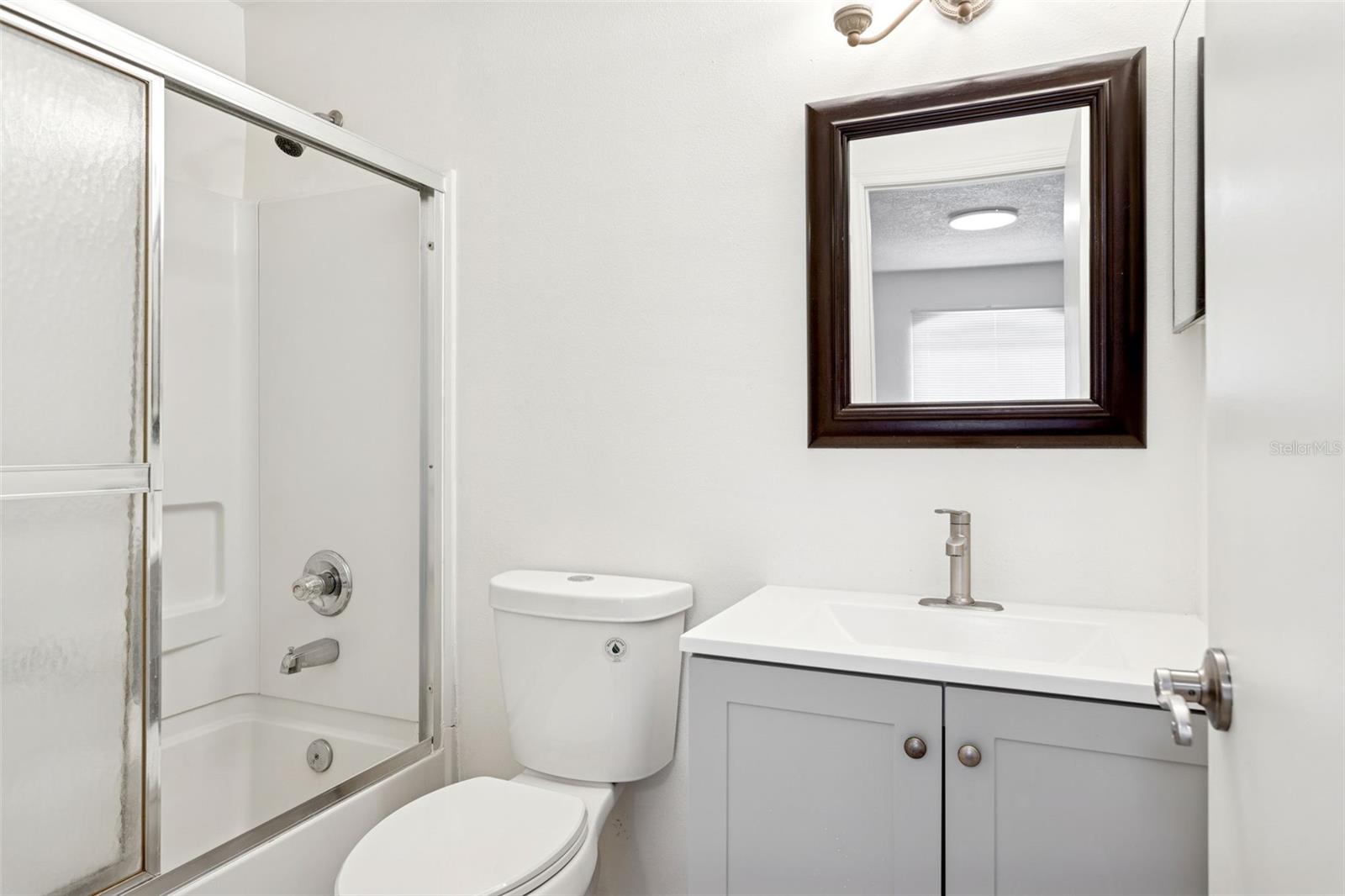 14902 PAR CLUB CIR, TAMPA, FL — photo 15