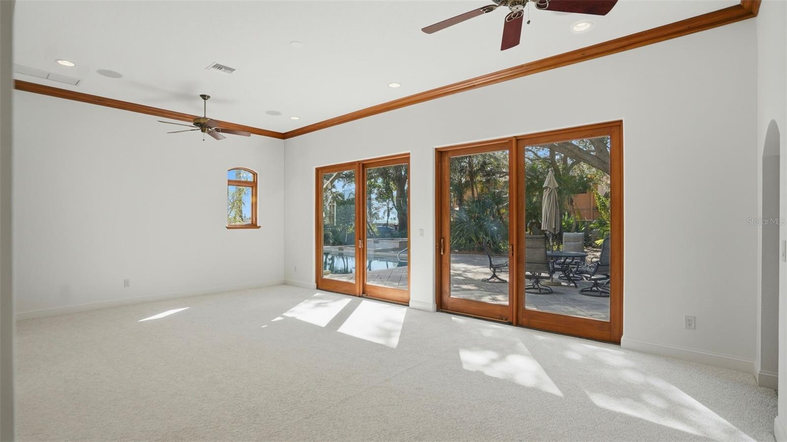 6755 30TH ST S, ST PETERSBURG, FL — photo 37