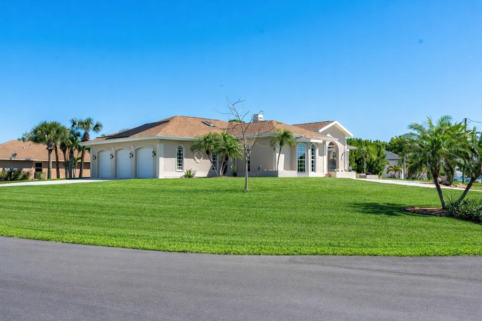 2 LONG MEADOW RD, ROTONDA WEST, FL — photo 6