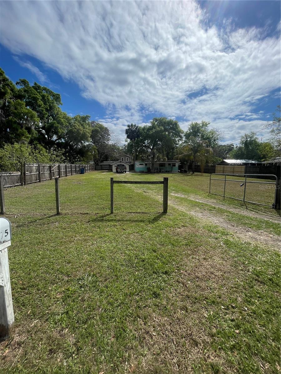5075 CENTRAL AVE, DE LEON SPRINGS, FL — photo 5
