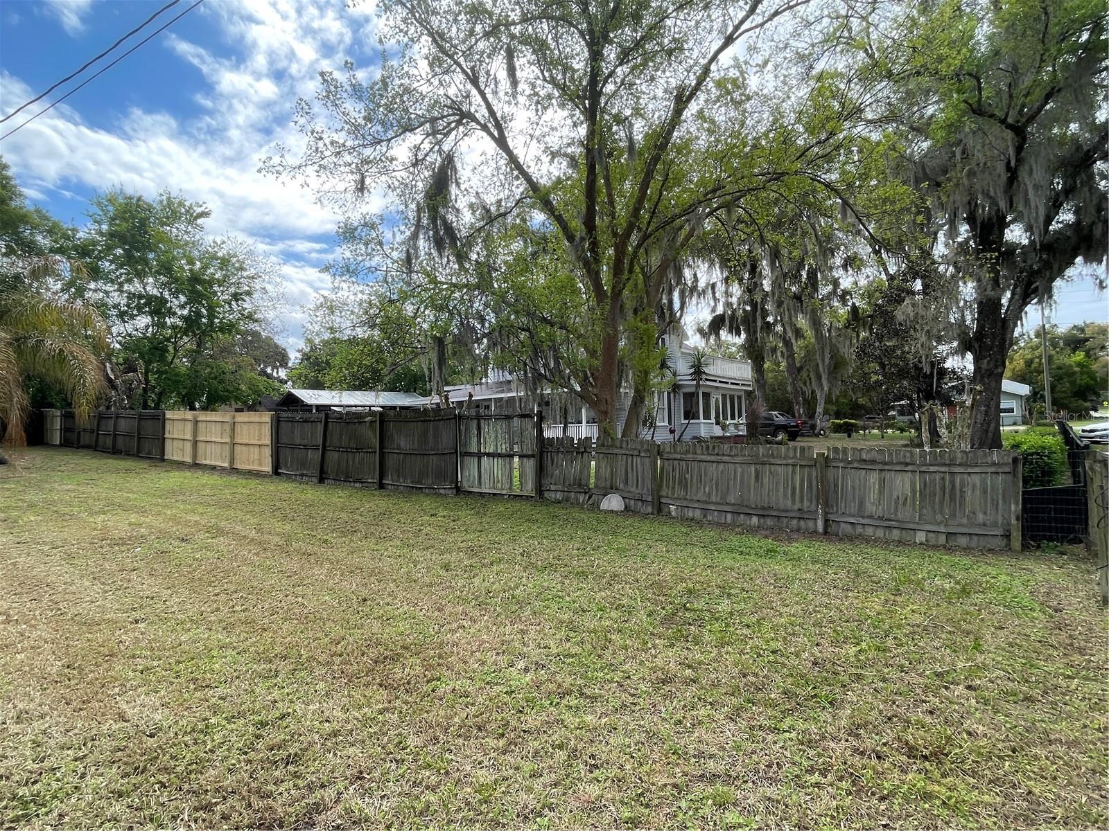 5075 CENTRAL AVE, DE LEON SPRINGS, FL — photo 27