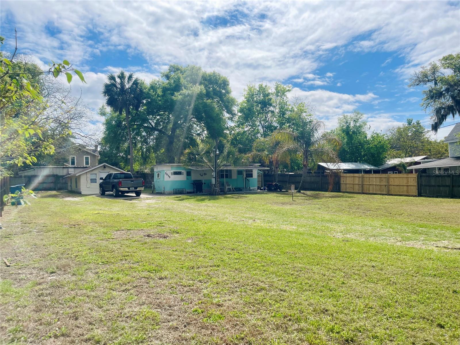5075 CENTRAL AVE, DE LEON SPRINGS, FL — photo 29
