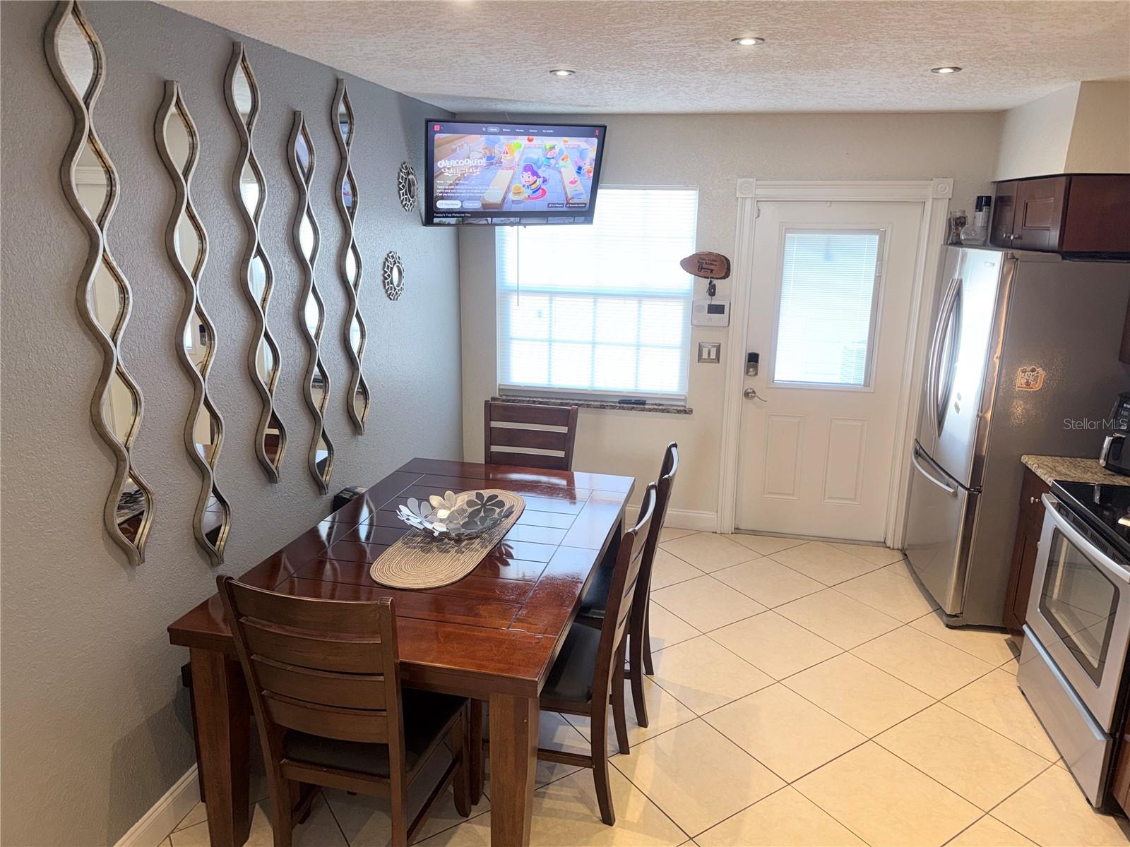 7321 JACKSON SPRINGS RD, TAMPA, FL — photo 10