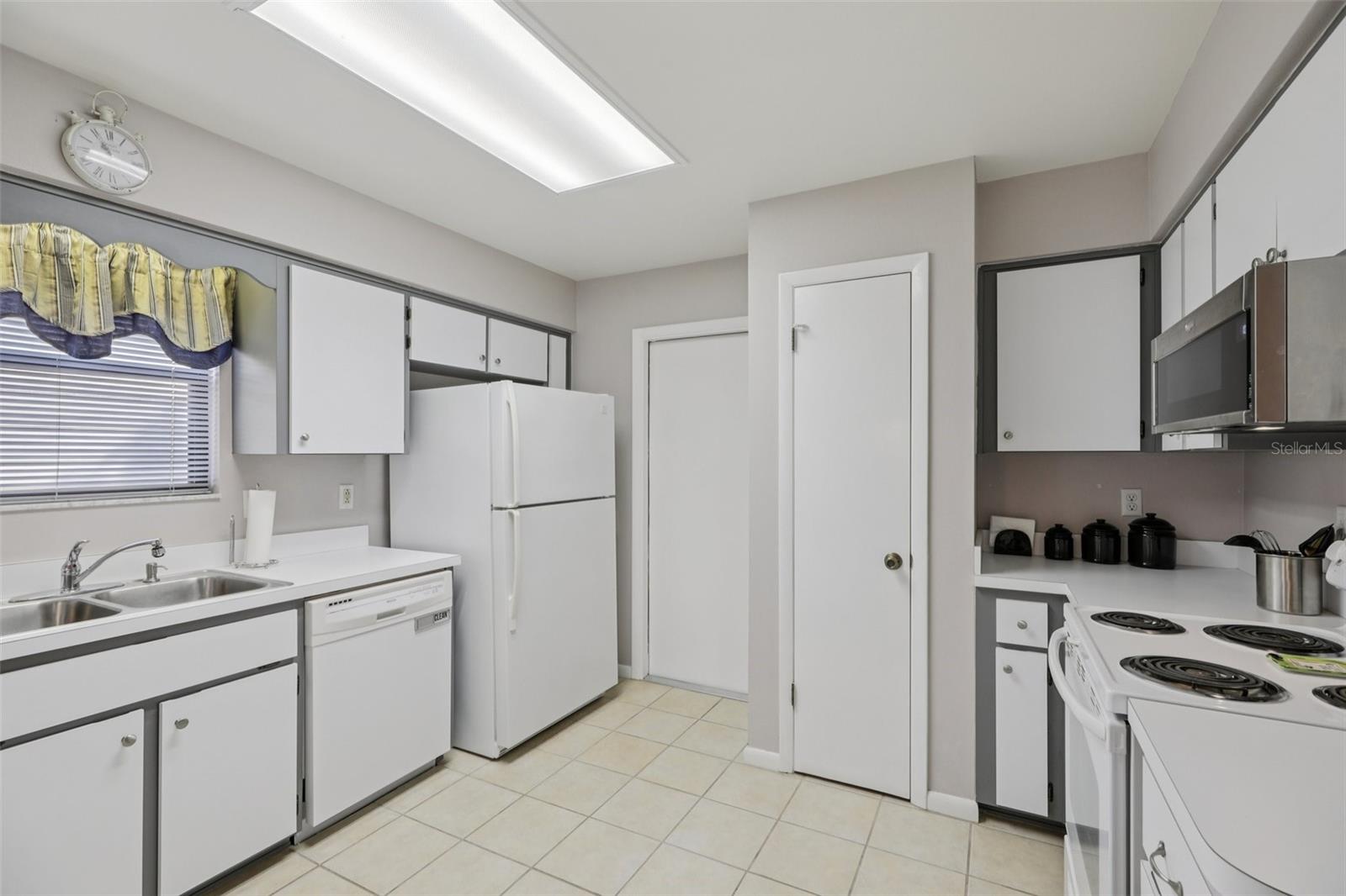 1907 TWEED CT, LEESBURG, FL — photo 49
