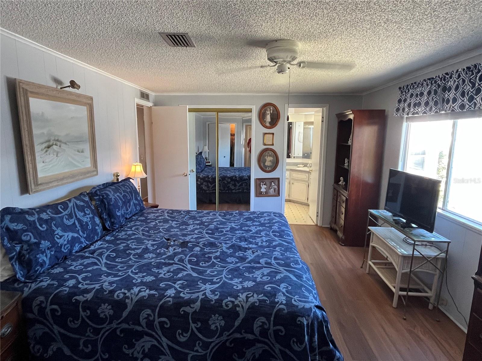 803 JOLANDA CIR, VENICE, FL — photo 33