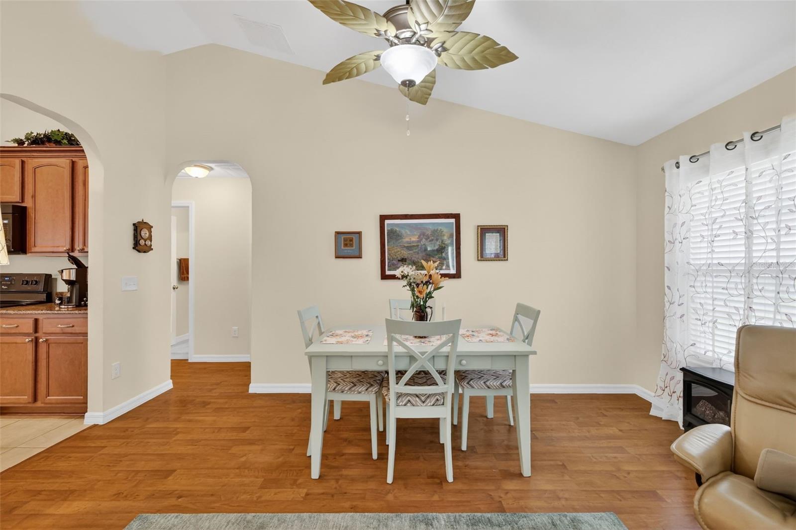 11217 SE 170TH LN, SUMMERFIELD, FL — photo 4