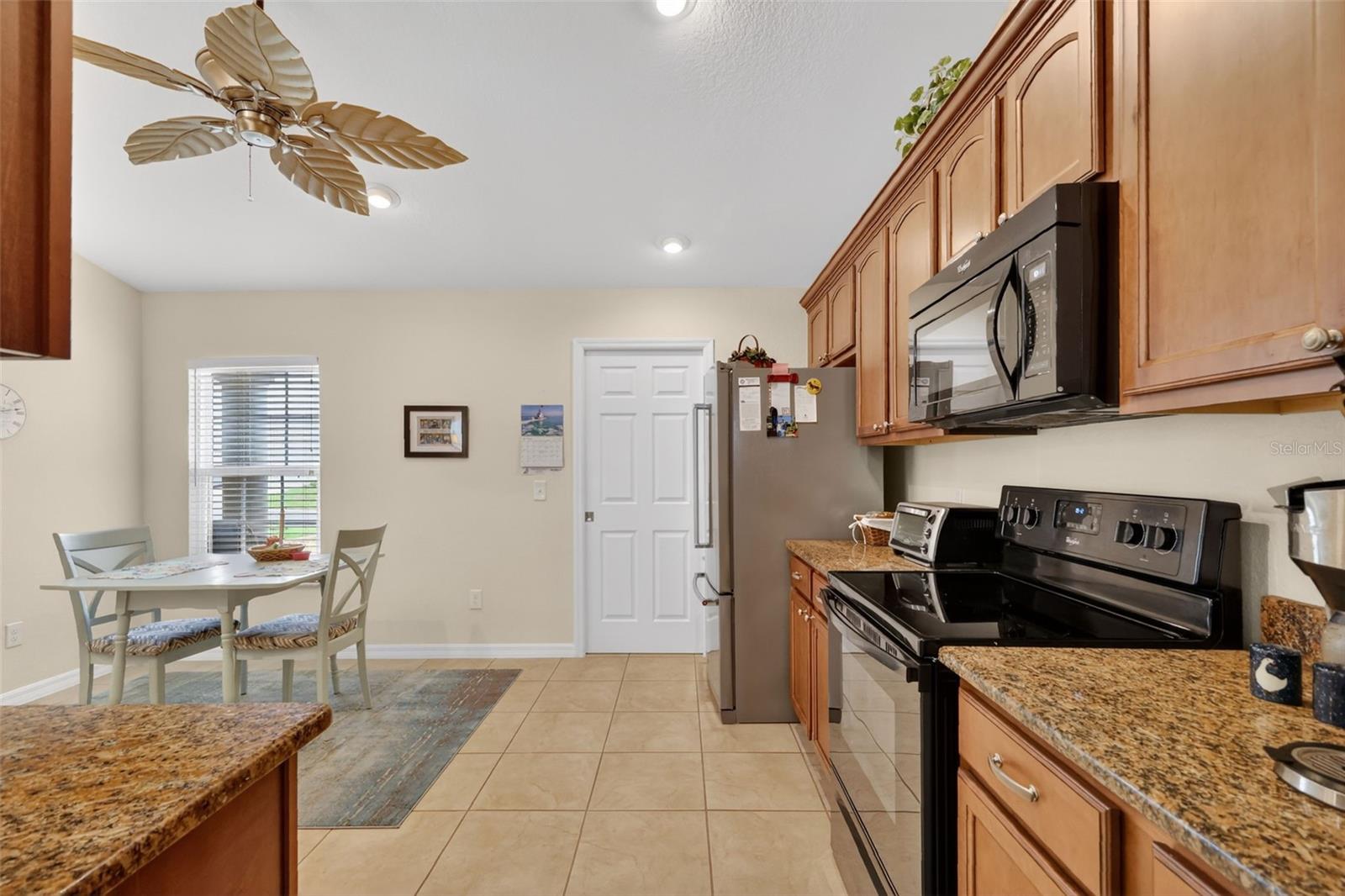 11217 SE 170TH LN, SUMMERFIELD, FL — photo 12