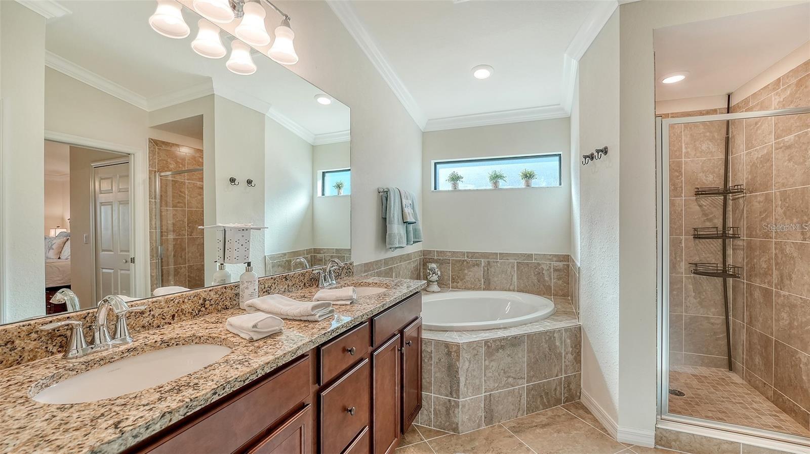 5537 PALMER CIR #201, BRADENTON, FL — photo 30