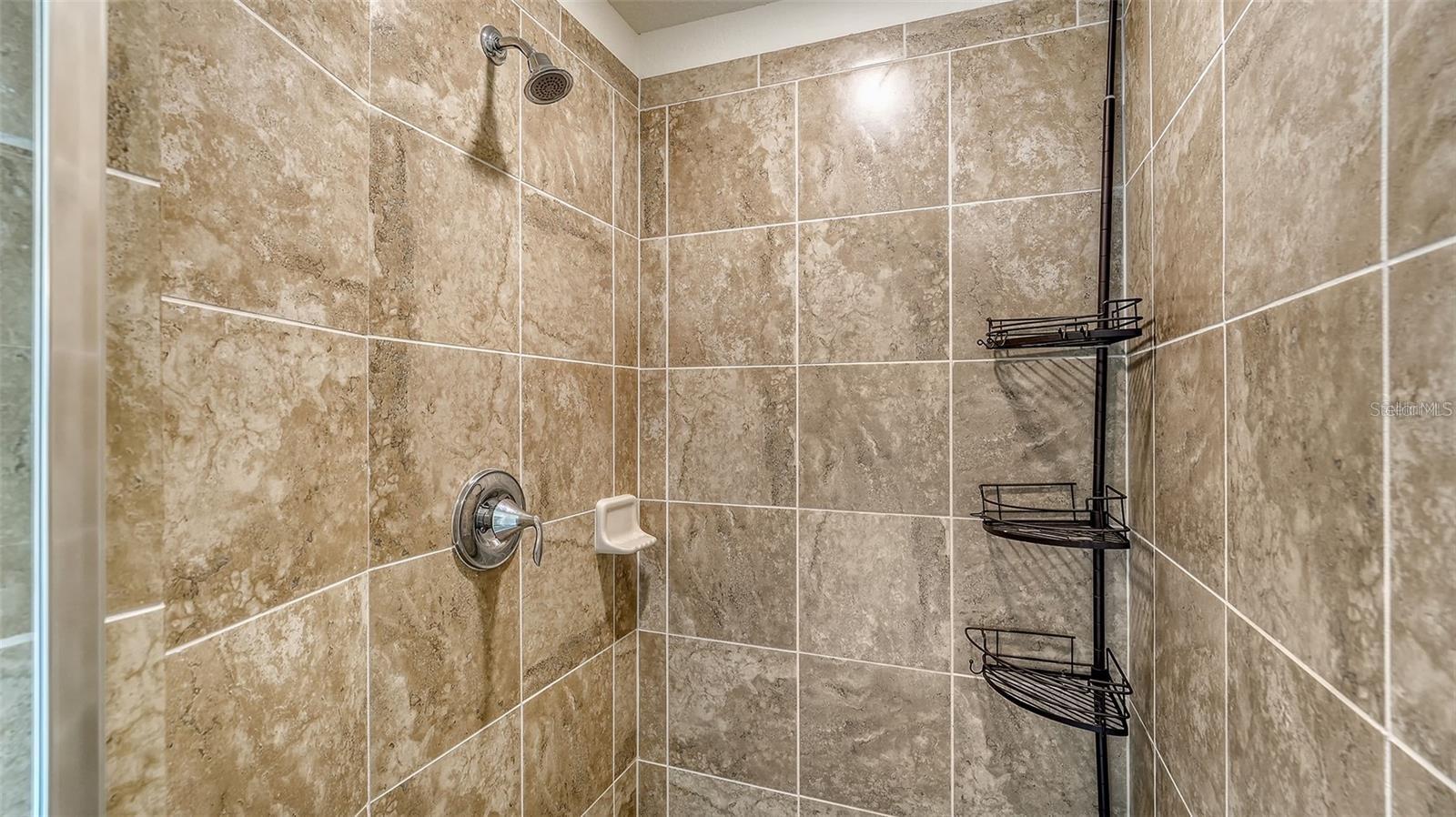 5537 PALMER CIR #201, BRADENTON, FL — photo 32