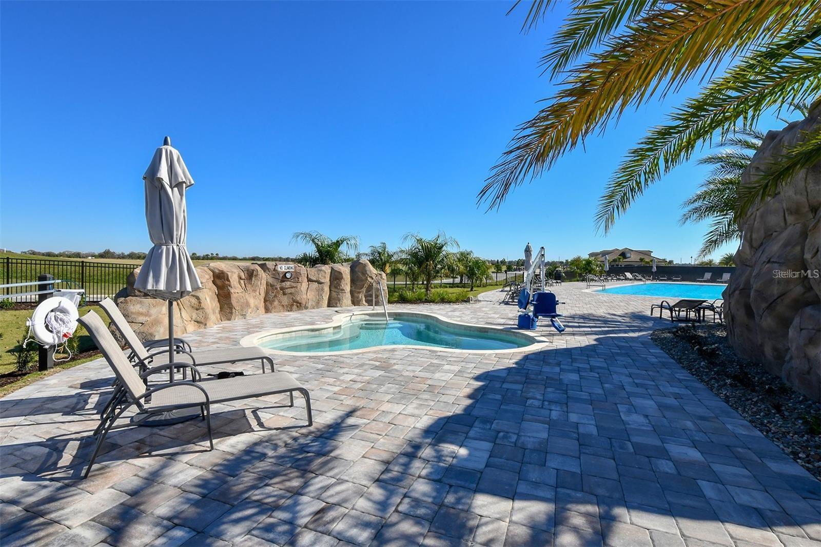5537 PALMER CIR #201, BRADENTON, FL — photo 51