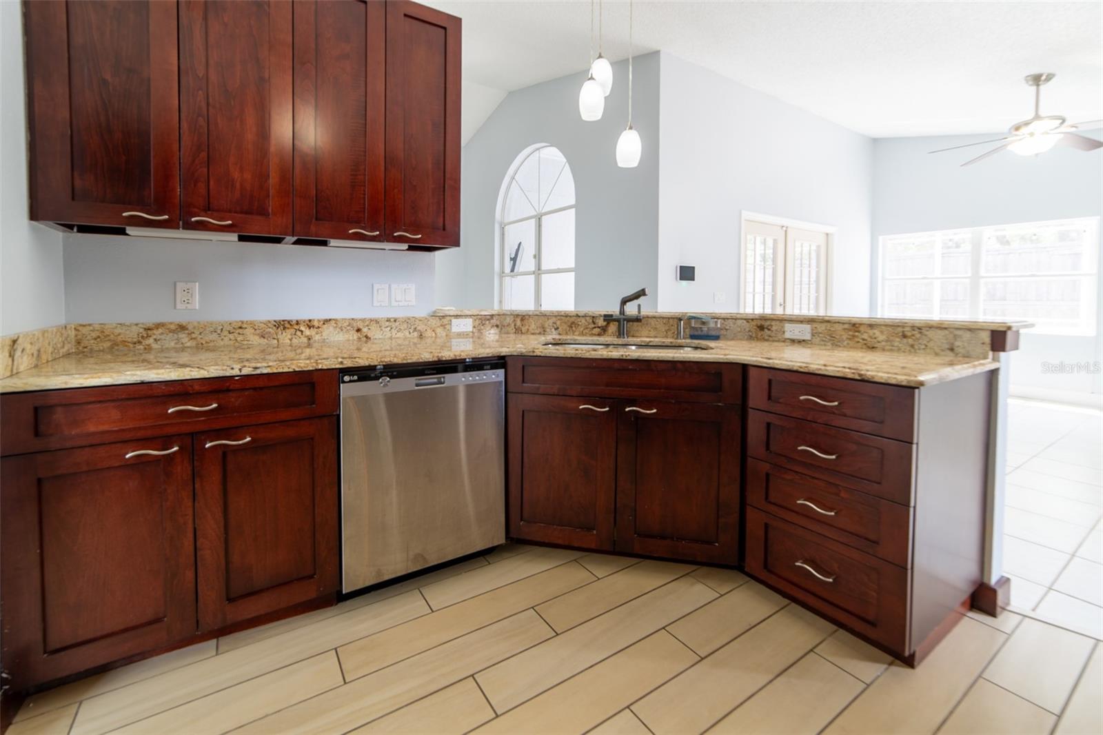 1352 WOODFIELD OAKS DR, APOPKA, FL — photo 21